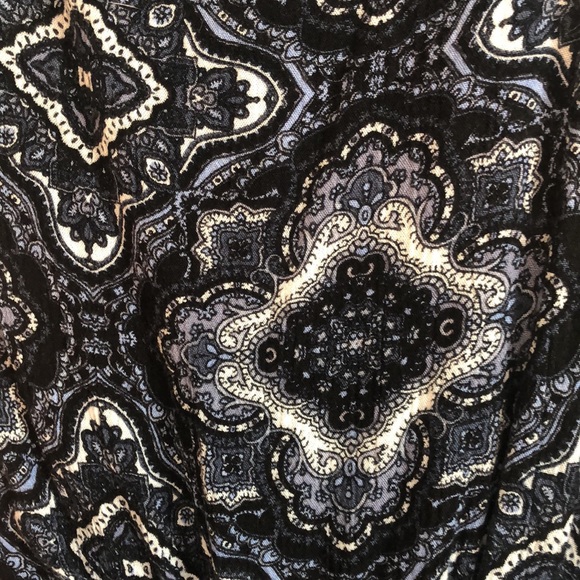 Blue paisley romper, size M - Picture 2 of 2